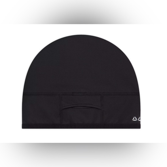 NWT - Reebok Active Beanie With Pony Tail Slot. - Picture 3 of 8